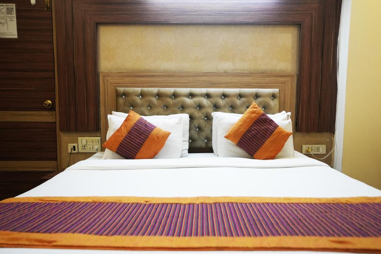 Hotel Classic نيودلهي المظهر الخارجي الصورة